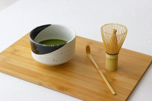 Matcha Bowl【Oribe-nuri Wariwake】with Matcha Whisk
